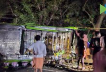 mundakayam sbarimal pilgrim bus accidentt